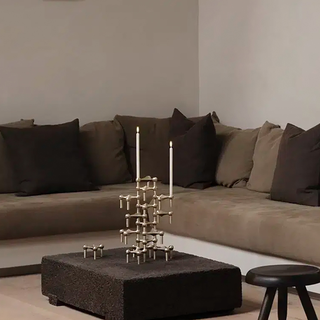 Kerzenständer Stoff Nagel Brushed Brass – Bild 2