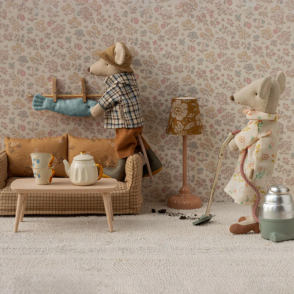 Sofa für Maus Mable – Bild 2