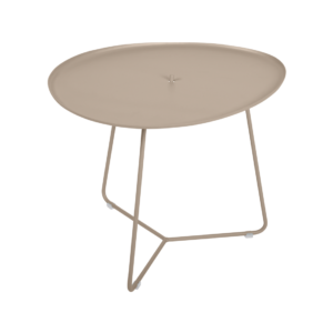Niedriger Tisch Cocotte